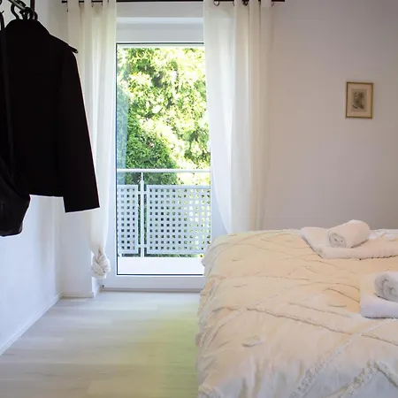 Im Luftkurort Kisslegg, Frisch Renoviert, Balkon, Boxspringbetten, Smarttv, Playstation, Kaffevollautomat, Ruhig, Familienfreundlich Apartment Kisslegg